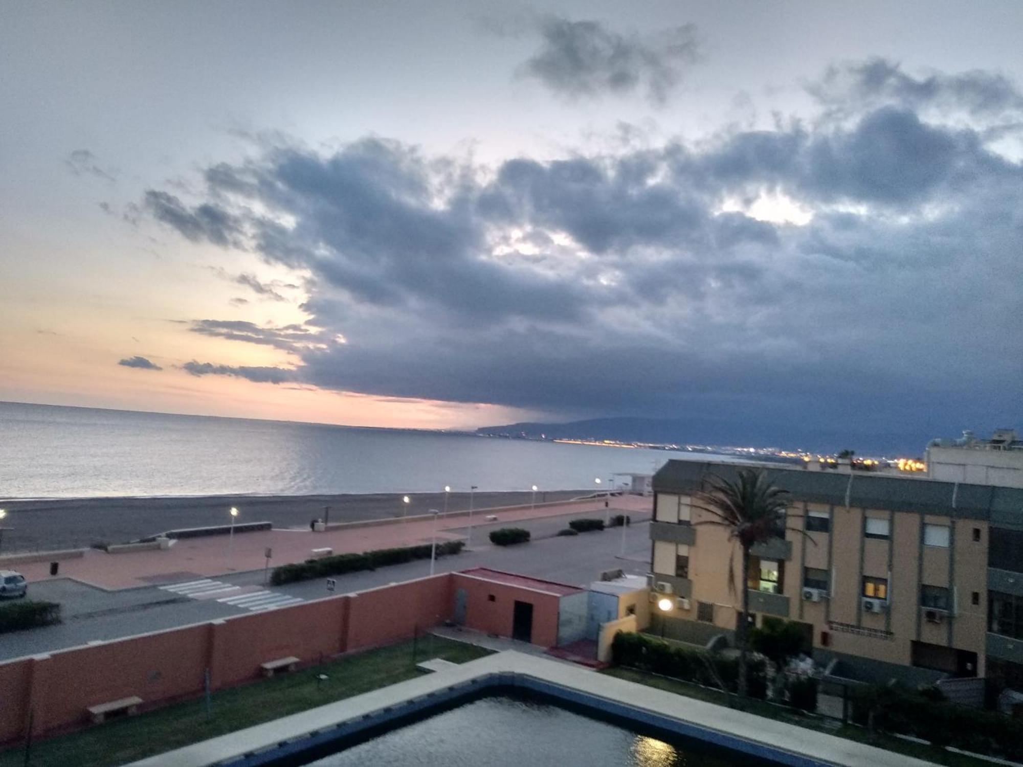 Primera Linea, Magnificas Vistas Al Mar Y A La Playa Apartment *